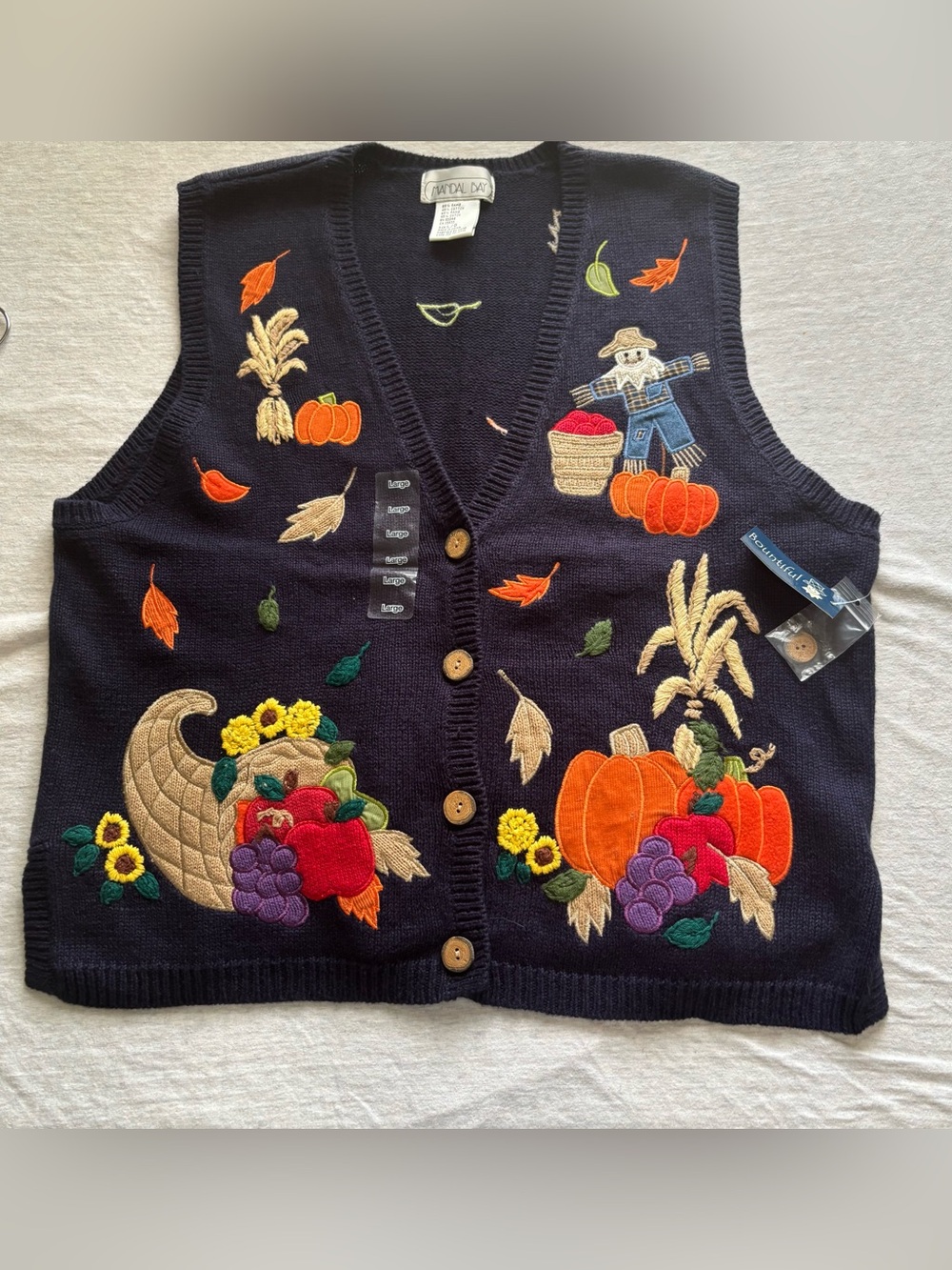 Mandal Bay NWT Harvest Embroidered Knit Vest Pumpkin Cornucopia Size L